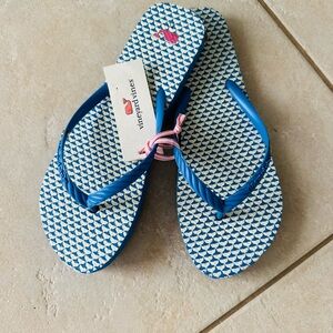Vineyard Vines Blue Flip Flops BRAND NEW